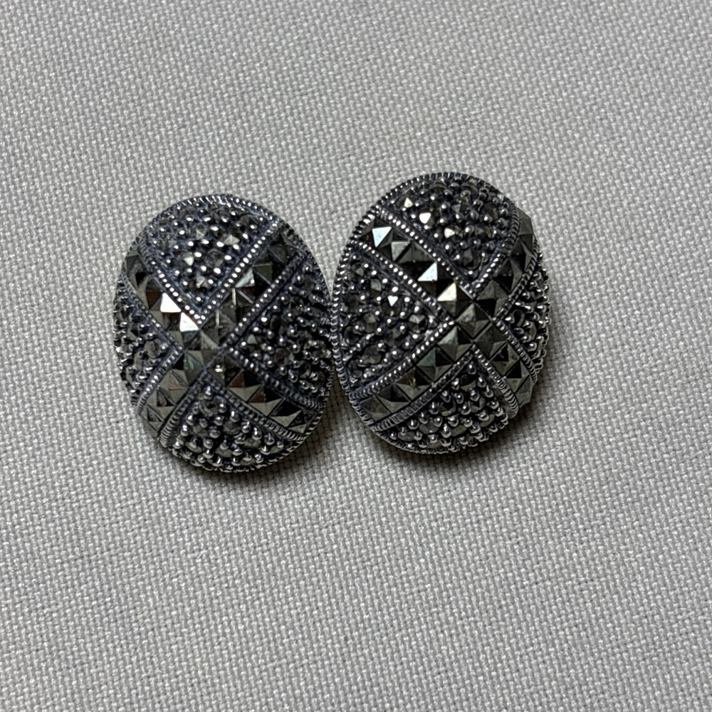 JUDITH JACK Sterling Silver Marcasite Earrings 11g Clips Signed Vintage Jewelry